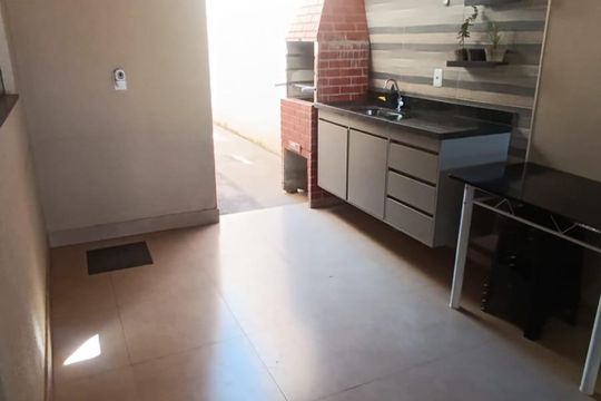 Área externa de casa para alugar com 3 quartos, 150m² em Chácaras de Recreio Mansões do Planalto, Anápolis