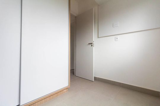 Quarto 2 de apartamento para alugar com 2 quartos, 47m² em Vila Gomes Cardim, São Paulo