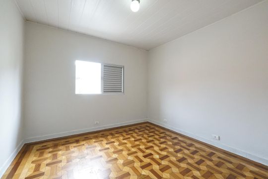 Quarto de casa para alugar com 1 quarto, 37m² em Vila Deodoro, São Paulo
