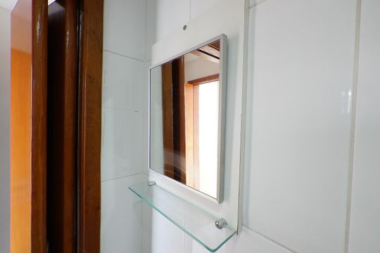 Banheiro de casa para alugar com 1 quarto, 37m² em Vila Deodoro, São Paulo