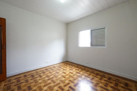 Quarto de casa para alugar com 1 quarto, 37m² em Vila Deodoro, São Paulo