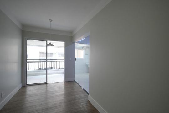 Sala de apartamento para alugar com 3 quartos, 96m² em Vila Scarpelli, Santo André