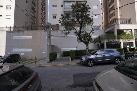 Fachada do Prédio de apartamento para alugar com 3 quartos, 96m² em Vila Scarpelli, Santo André