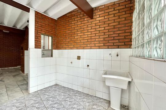 Área de Serviço de casa para alugar com 3 quartos, 209m² em Jabaquara, São Paulo