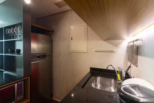 Studio de kitnet/studio à venda com 1 quarto, 30m² em Indianópolis, São Paulo