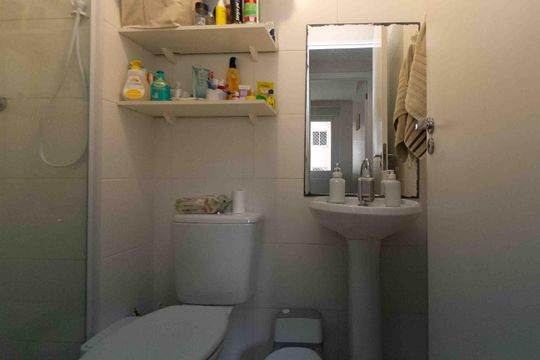 Banheiro de apartamento para alugar com 2 quartos, 33m² em Vila Ema, São Paulo
