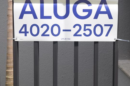 Instalada a Placa UYLW-703 no dia 15/09/2026 de apartamento para alugar com 2 quartos, 49m² em Vila Gomes Cardim, São Paulo