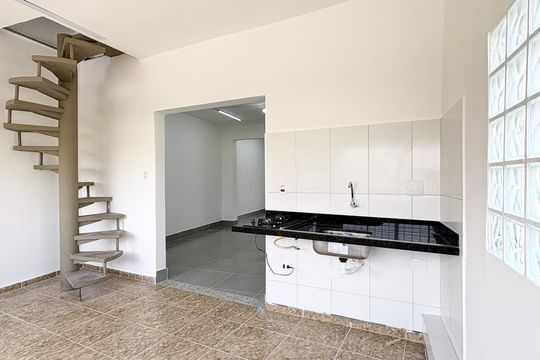 Cozinha de kitnet/studio para alugar com 1 quarto, 150m² em Subprefeitura da Freguesia do Ó, São Paulo