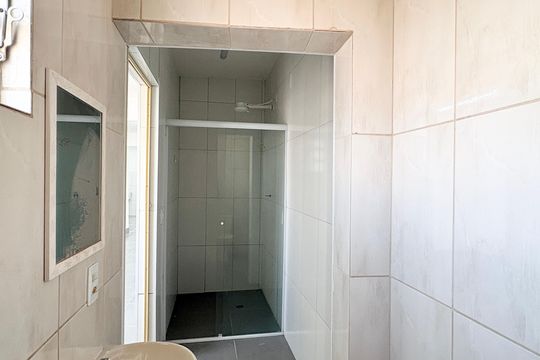 Banheiro de kitnet/studio para alugar com 1 quarto, 150m² em Subprefeitura da Freguesia do Ó, São Paulo