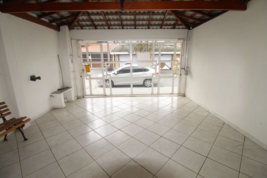 Garagem de casa para alugar com 3 quartos, 142m² em Jardim das Industrias, São José dos Campos