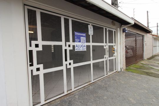 Garagem de casa para alugar com 3 quartos, 142m² em Jardim das Industrias, São José dos Campos