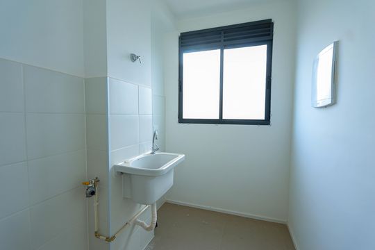 Área de Serviço de apartamento para alugar com 2 quartos, 49m² em Estoril, Belo Horizonte