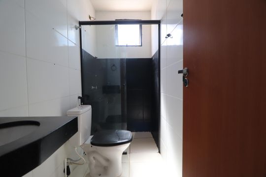 Banheiro Social de apartamento para alugar com 2 quartos, 45m² em Laranjeiras, Uberlândia