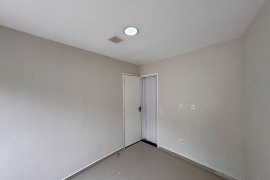 Suíte 1 de casa de condomínio para alugar com 2 quartos, 165m² em Vargem Pequena, Rio de Janeiro