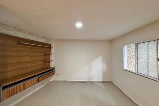 Sala e Cozinha Americana de casa de condomínio para alugar com 2 quartos, 165m² em Vargem Pequena, Rio de Janeiro