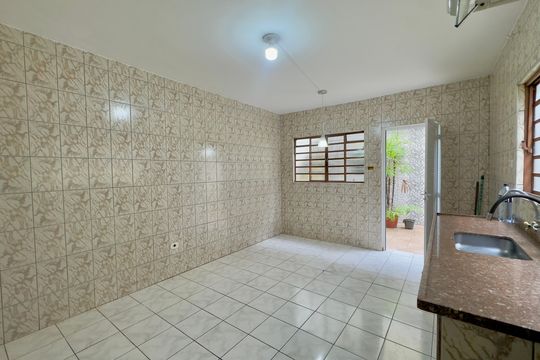 Cozinha de casa para alugar com 3 quartos, 125m² em São João, Guarulhos
