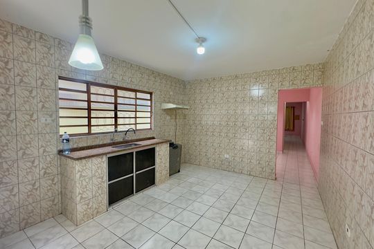 Cozinha de casa para alugar com 3 quartos, 125m² em São João, Guarulhos
