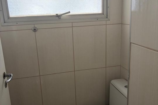 Área de serviço de apartamento para alugar com 2 quartos, 82m² em Cambuí, Campinas