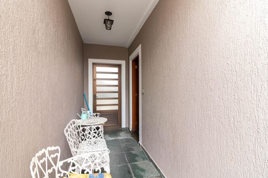 Corredor de Entrada de casa para alugar com 3 quartos, 210m² em Jardim São Paulo, São Paulo