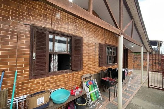 Área externa de casa à venda com 3 quartos, 80m² em Campina, São Leopoldo