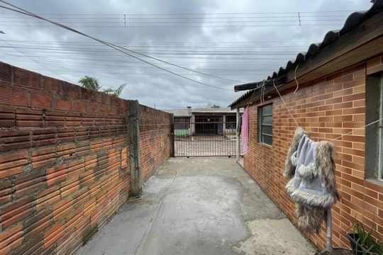 Área externa de casa à venda com 3 quartos, 80m² em Campina, São Leopoldo