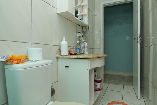 Banheiro  de casa à venda com 2 quartos, 200m² em Jardim Soares, São Paulo