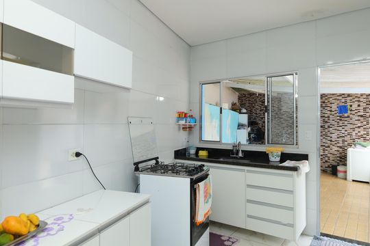 Cozinha de casa à venda com 2 quartos, 200m² em Jardim Soares, São Paulo