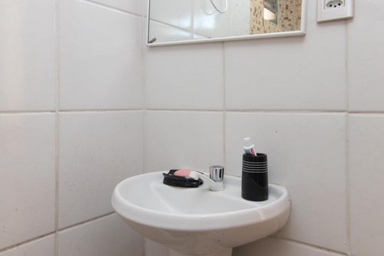 Banheiro do Quarto 2 de casa à venda com 3 quartos, 197m² em Glória, Porto Alegre