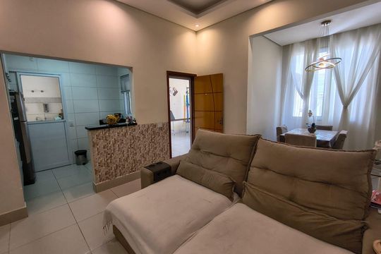 Casa à venda com 3 quartos, 115m² em Jardim Veneza, Indaiatuba