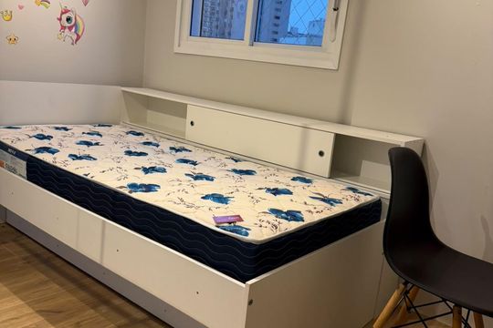 Quarto de apartamento para alugar com 2 quartos, 67m² em Cristo Rei, Curitiba