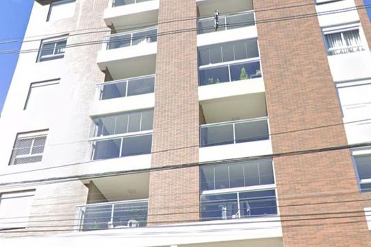 Fachada do Prédio de apartamento para alugar com 2 quartos, 67m² em Cristo Rei, Curitiba