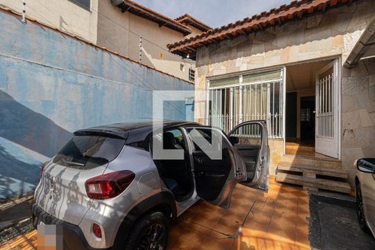 Casa à venda com 3 quartos, 420m² em Jardim Nossa Senhora do Carmo, São Paulo