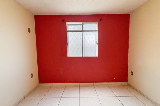Quarto 1 de apartamento para alugar com 2 quartos, 36m² em Novo Riacho, Contagem
