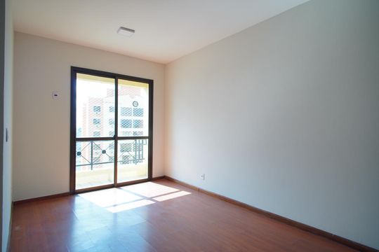 Sala de apartamento à venda com 2 quartos, 58m² em Jardim Carvalho, Porto Alegre