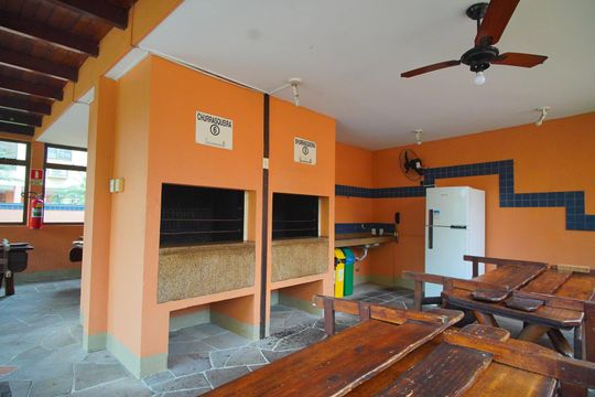 Área Comum - Churrasqueiras de apartamento à venda com 2 quartos, 58m² em Jardim Carvalho, Porto Alegre