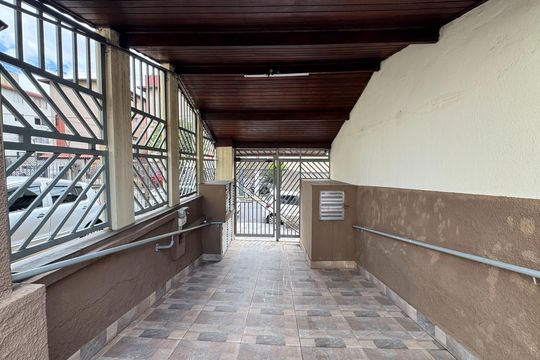 Entrada de apartamento à venda com 2 quartos, 62m² em Paulicéia, São Bernardo do Campo