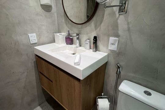 Banheiro de apartamento à venda com 2 quartos, 94m² em Vila Gomes Cardim, São Paulo