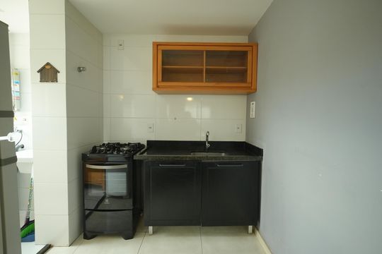 Cozinha de apartamento para alugar com 2 quartos, 53m² em Vila Scarpelli, Santo André