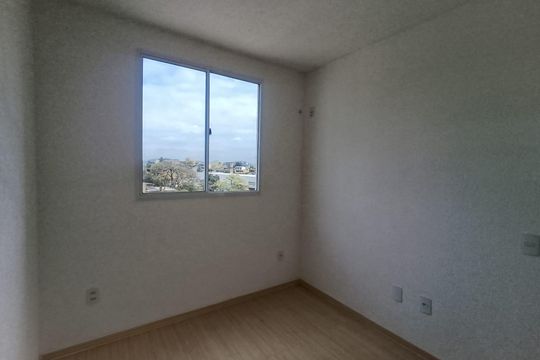 Quarto 1 de apartamento para alugar com 2 quartos, 42m² em Jardim Alvorada, Nova Iguaçu