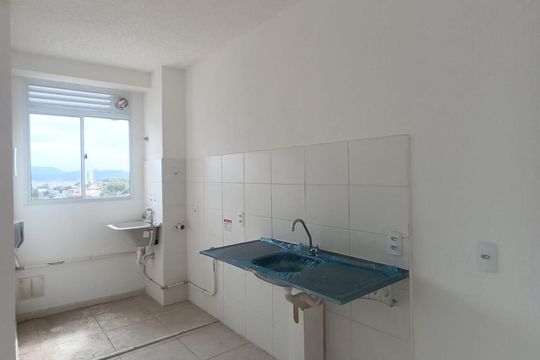 Cozinha e Área de Serviço de apartamento para alugar com 2 quartos, 42m² em Jardim Alvorada, Nova Iguaçu