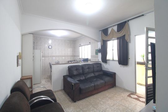 Casa à venda com 2 quartos, 70m² em Jardim Arco-iris, São Paulo