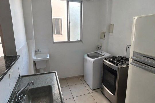cozinha de apartamento à venda com 2 quartos, 42m² em Califórnia, Contagem