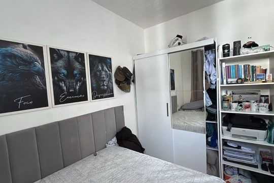 quarto 1 de apartamento à venda com 2 quartos, 42m² em Califórnia, Contagem