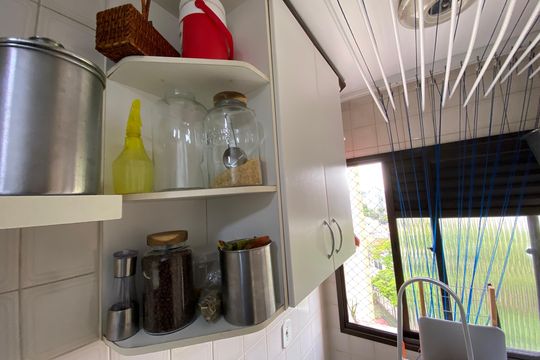 Apartamento à venda com 3 quartos, 60m² em Jardim Ester, São Paulo