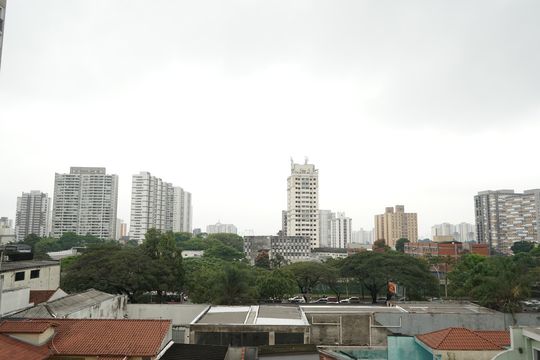 Vista do Quarto de apartamento para alugar com 2 quartos, 48m² em Vila Gomes Cardim, São Paulo