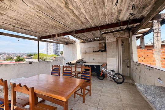 Lavanderia (comunitária) de casa para alugar com 1 quarto, 40m² em Jardim Santa Cristina, Santo André
