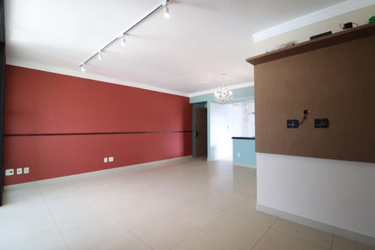 Sala de apartamento para alugar com 3 quartos, 96m² em Santa Mônica, Uberlândia