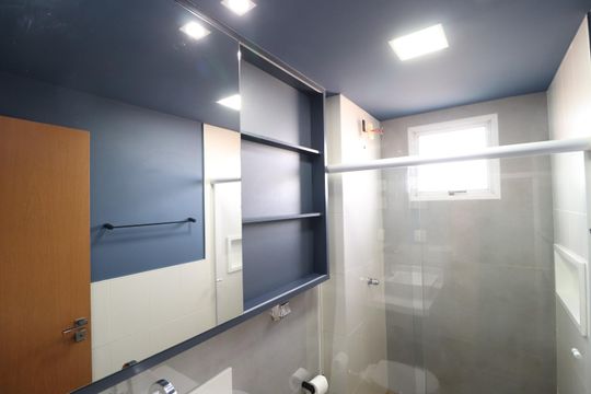 Banheiro Social de apartamento para alugar com 3 quartos, 96m² em Santa Mônica, Uberlândia