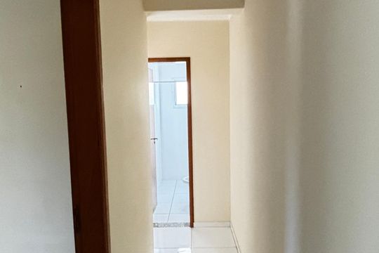 Corredor de apartamento à venda com 2 quartos, 47m² em Vila Leopoldina, Santo André