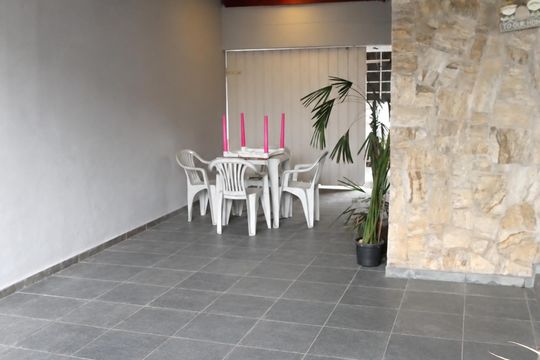 Garagem de casa para alugar com 3 quartos, 190m² em Vila Santo Antônio - Cidade Dutra , São Paulo